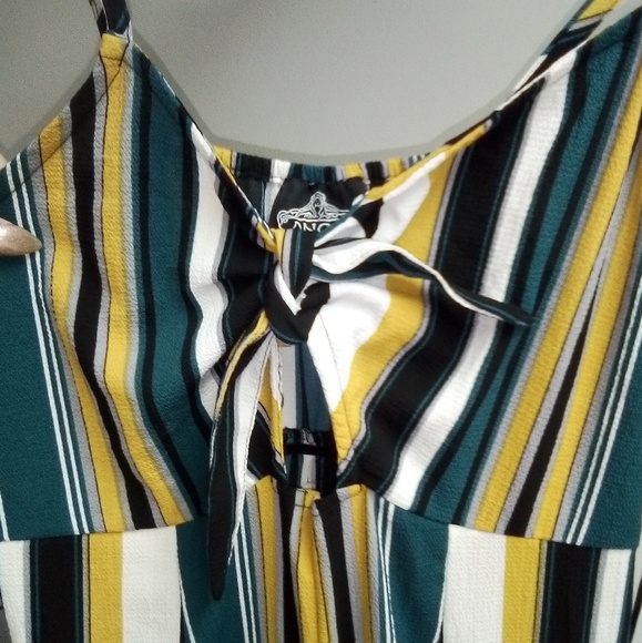 Pants suit - Picture 2 of 4